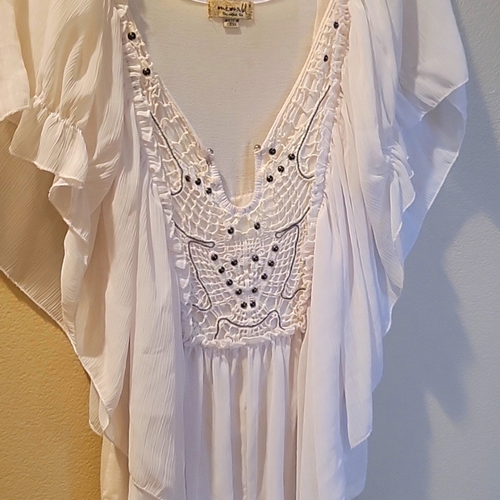 Blouse white butterfly
